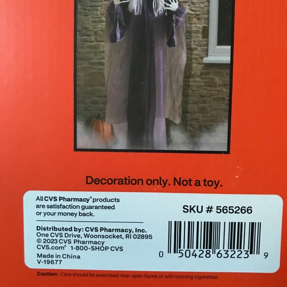 Spooky Village Halloween Hanging Witch With Light and Sound NEW 6 ft tall - Picture 7 of 11